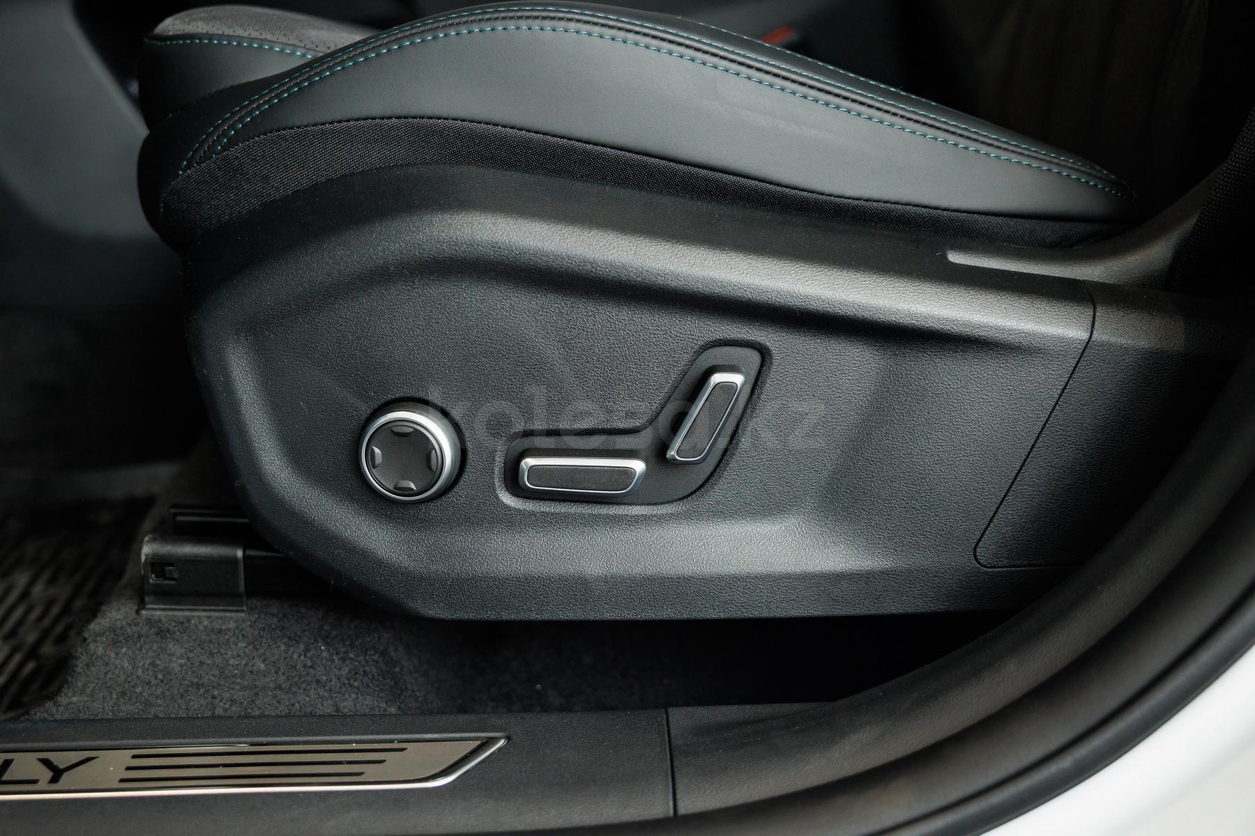 Geely Monjaro SUV 2022 - н.в. года от 15 690 000 тенге