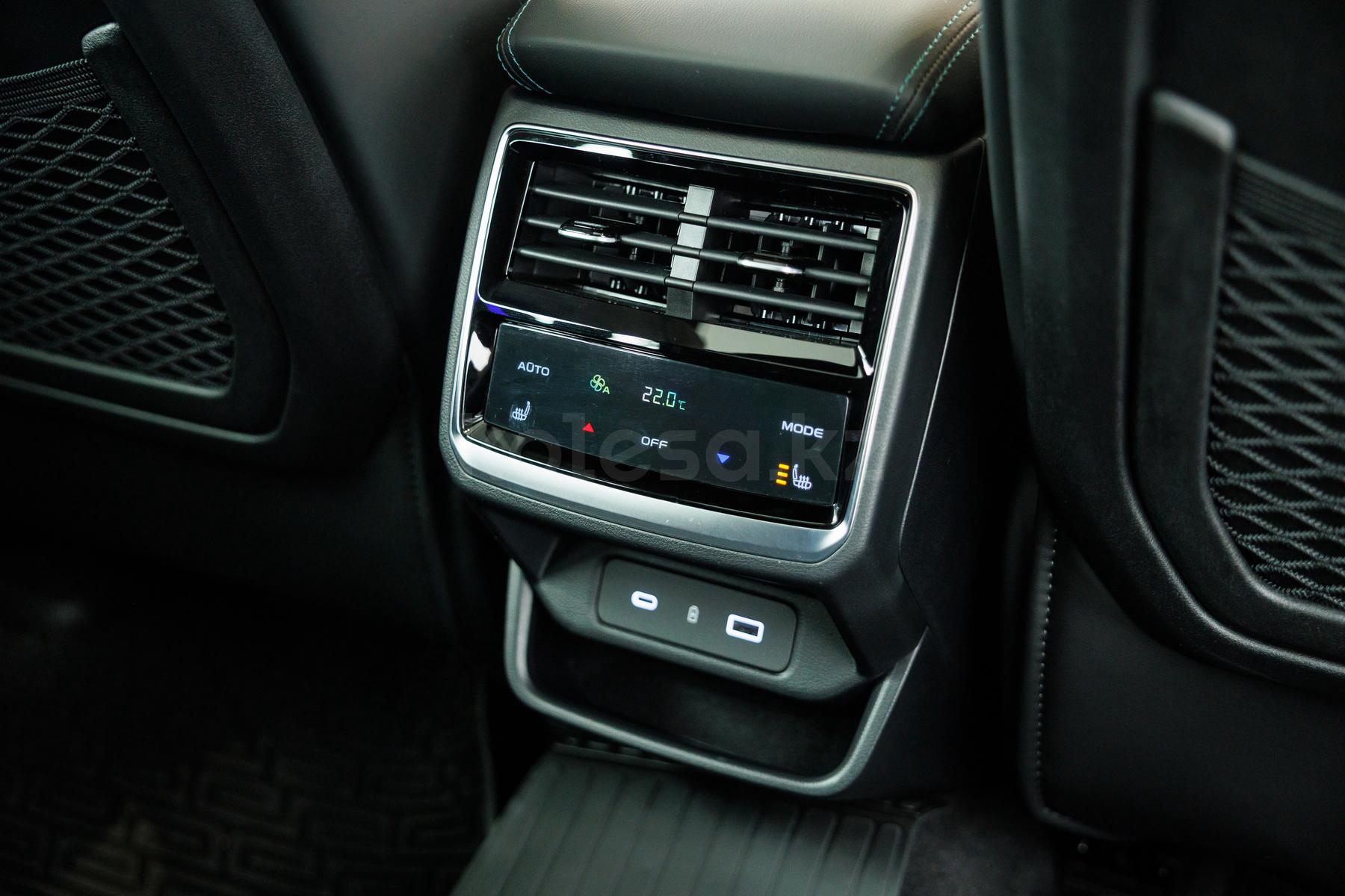 Geely Monjaro SUV 2022 - н.в. года от 15 690 000 тенге