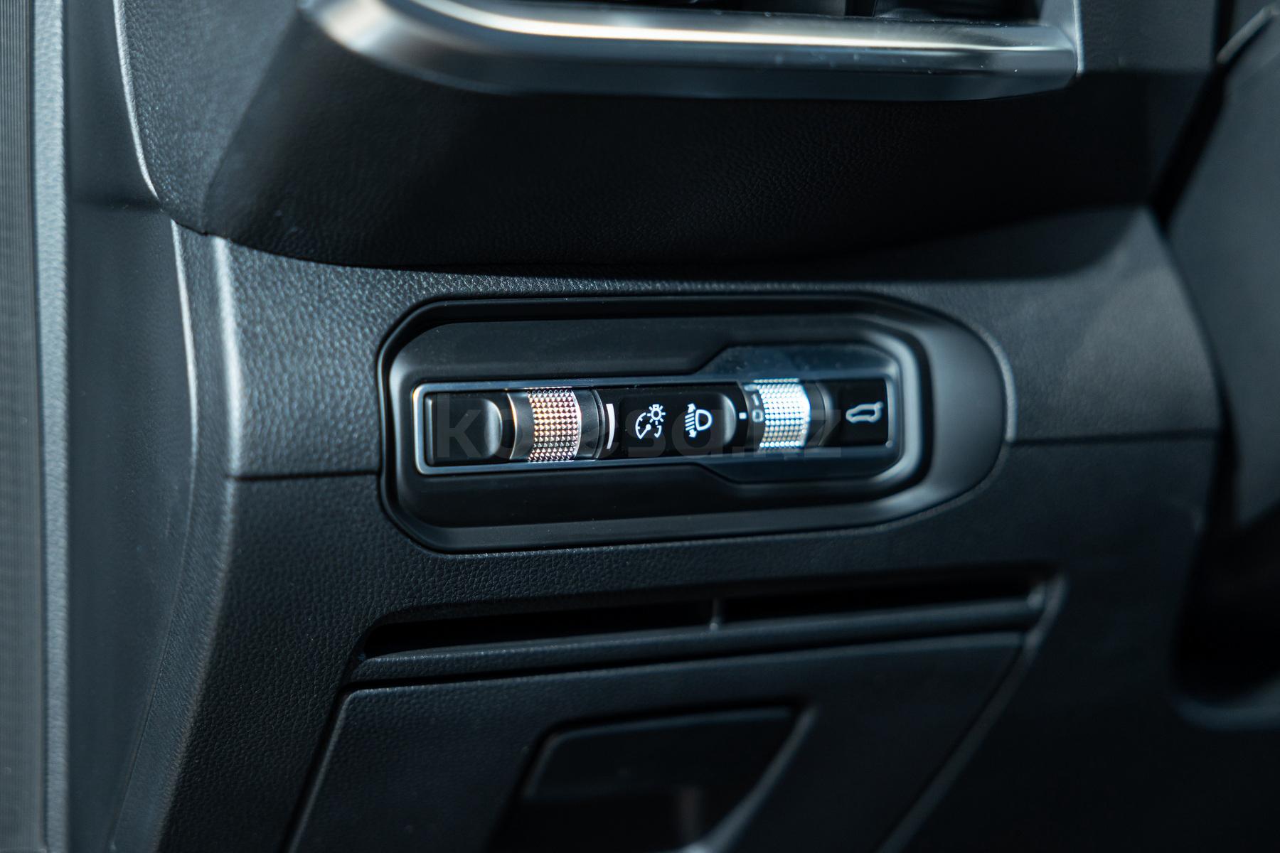 Geely Okavango SUV 2023 - н.в. года от 13 290 000 тенге
