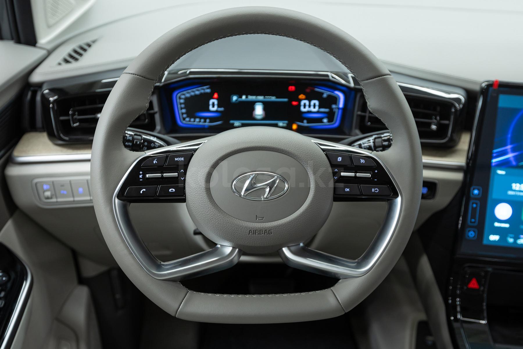 Hyundai Custin M 2021 - н.в. года от 15 538 800 тенге