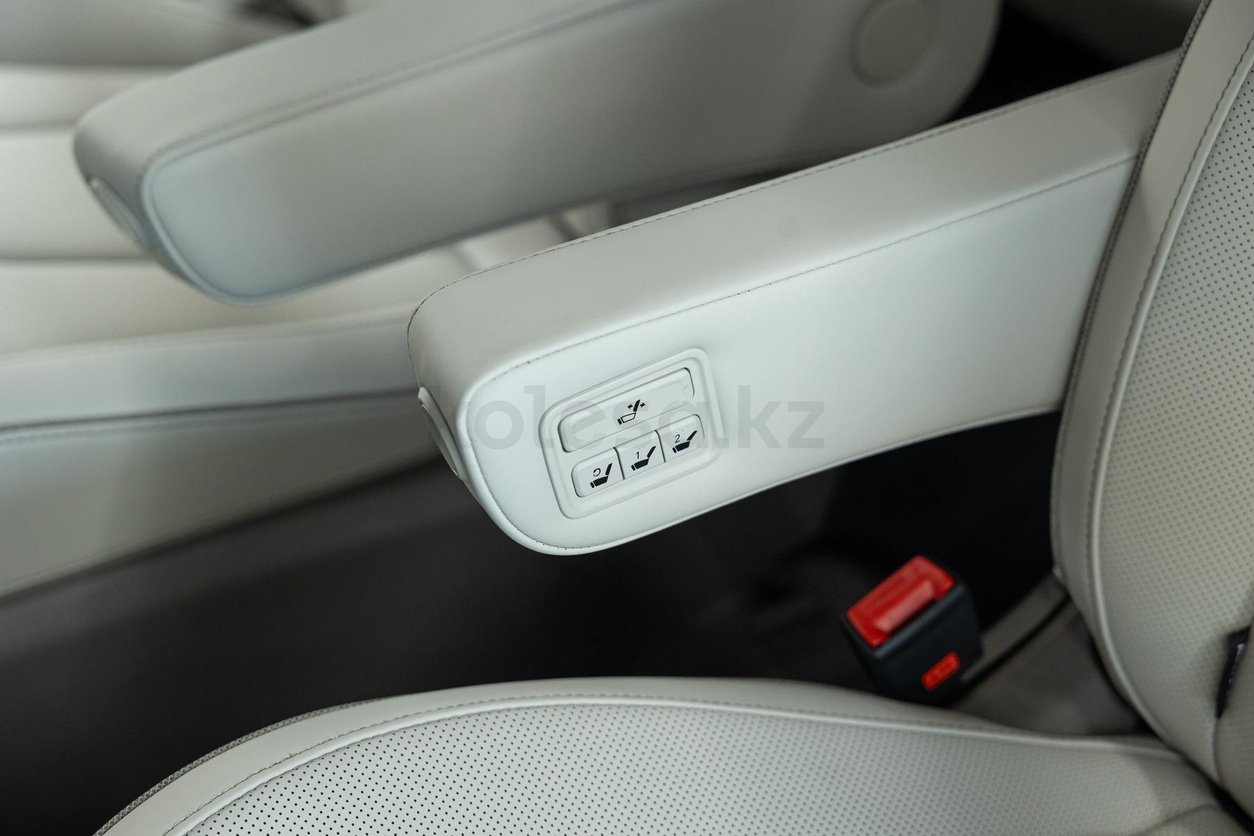 Hyundai Custin M 2021 - н.в. года от 15 538 800 тенге