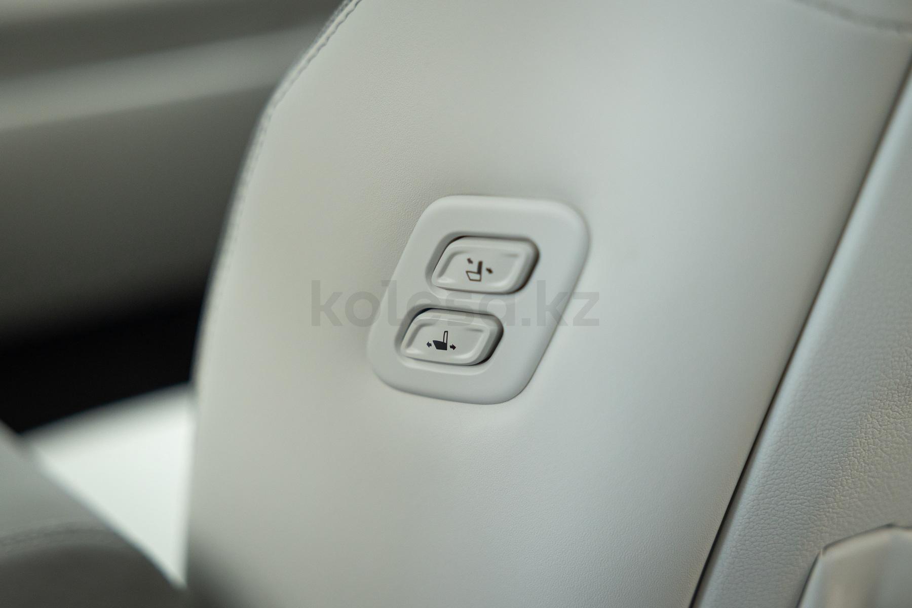 Hyundai Custin M 2021 - н.в. года от 15 538 800 тенге