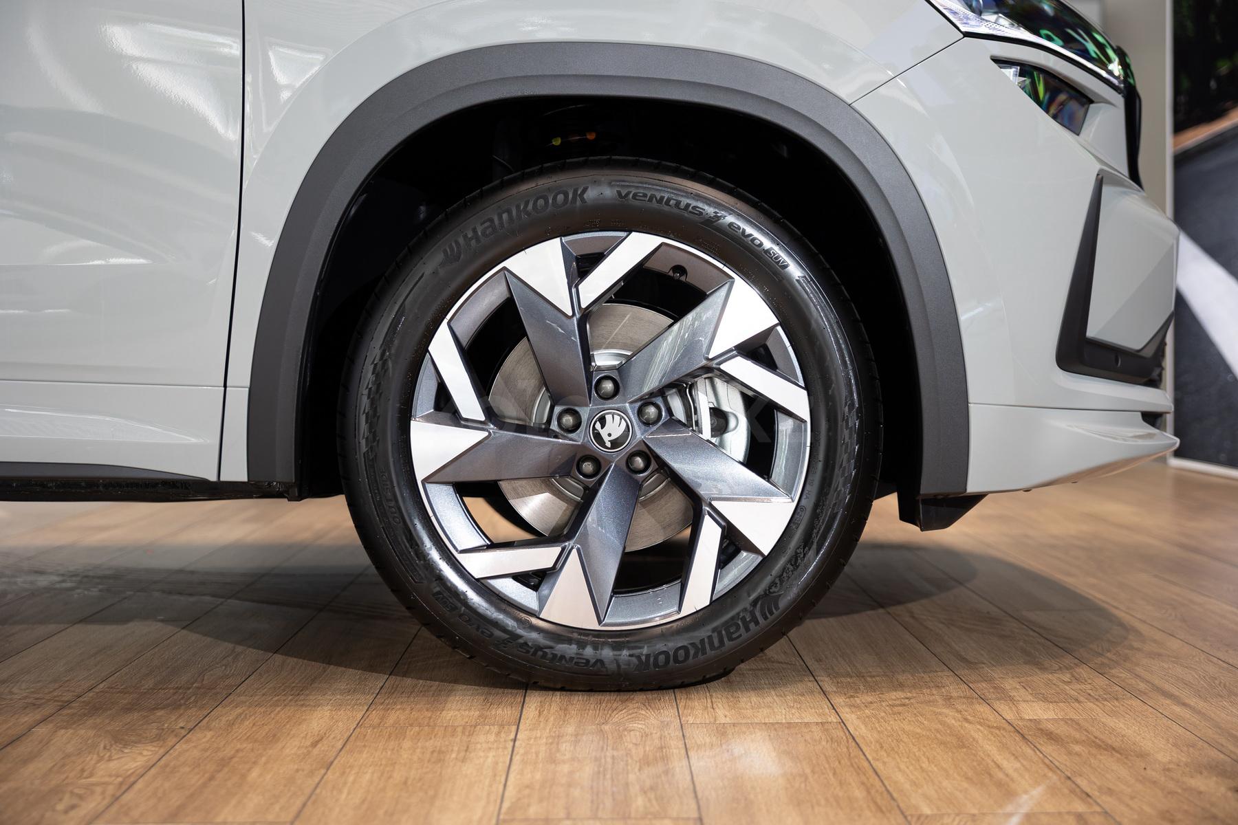 Skoda Kodiaq SUV 2023 - н.в. года от 19 990 000 тенге