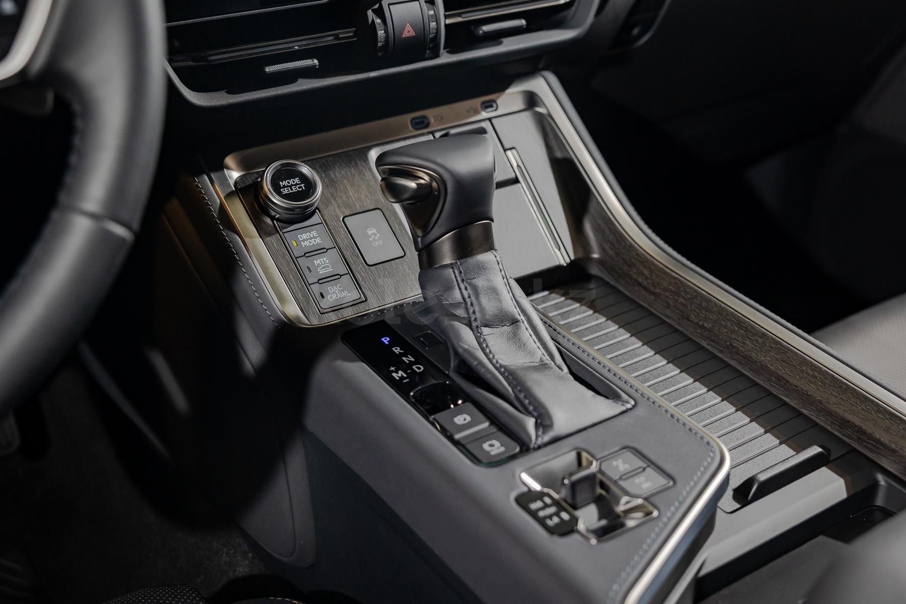 Lexus GX 550 SUV 2024 - н.в. года от 47 695 000 тенге