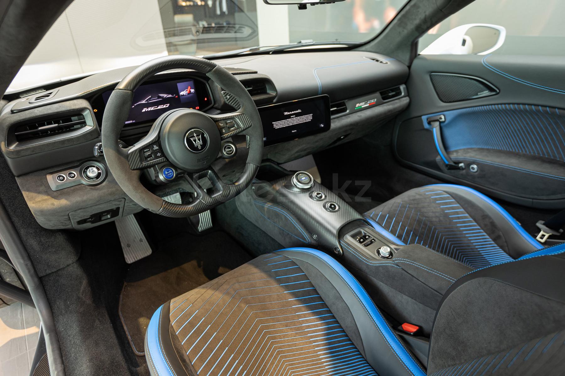 Maserati MC20 S 2022 - н.в. года от 101 000 000 тенге