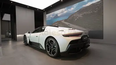 Maserati MC20