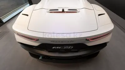 Maserati MC20