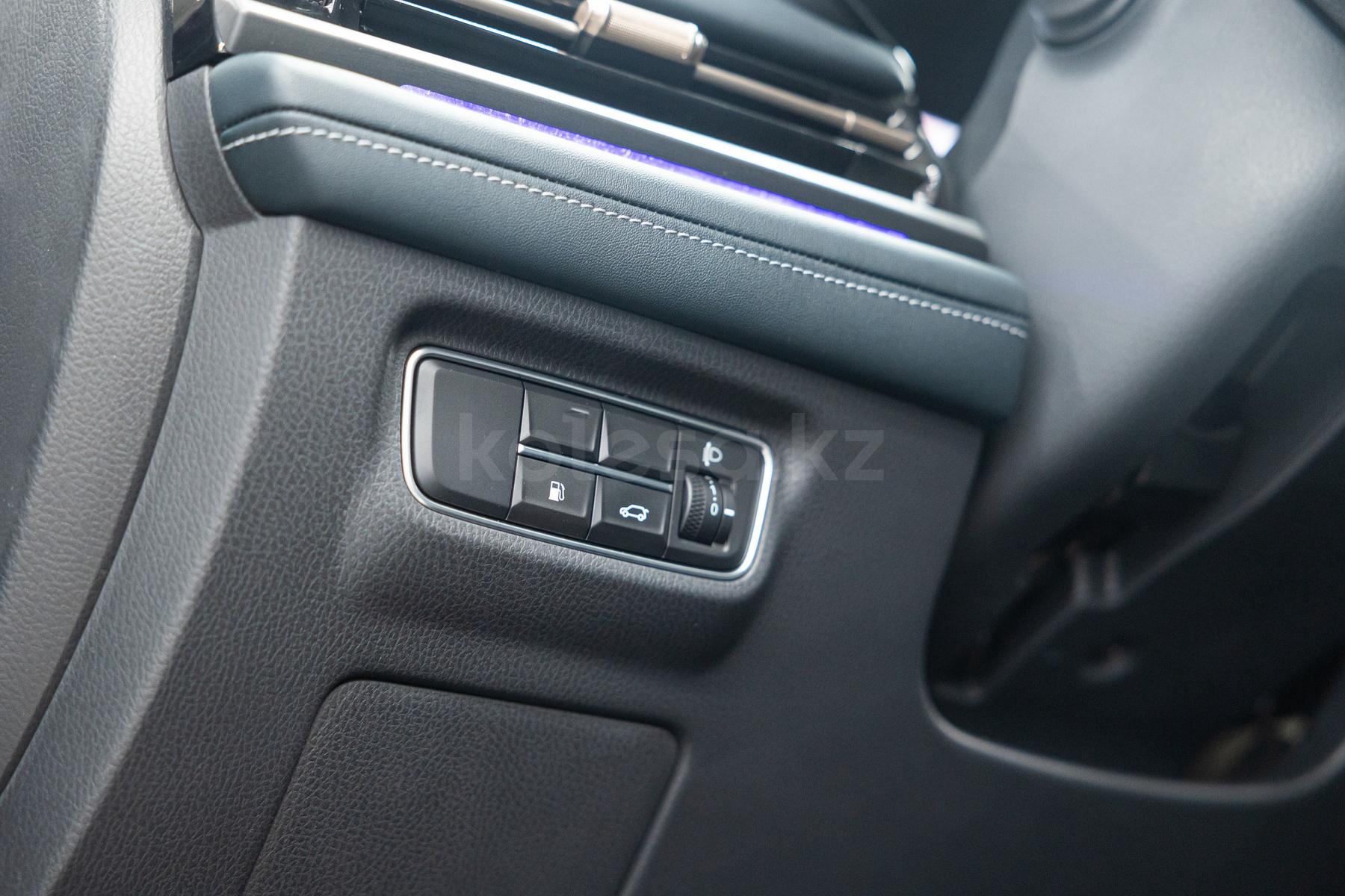 Changan CS95 SUV 2023 - н.в. года от 18 096 500 тенге