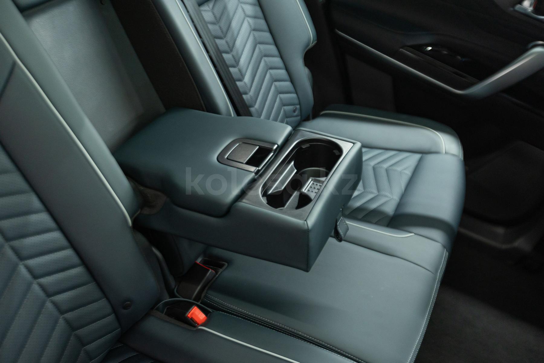 Changan CS95 SUV 2023 - н.в. года от 18 096 500 тенге