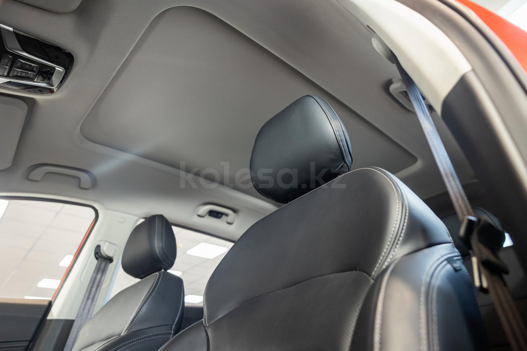 JAC JS8 SUV 2021 - н.в. года от 12 290 000 тенге