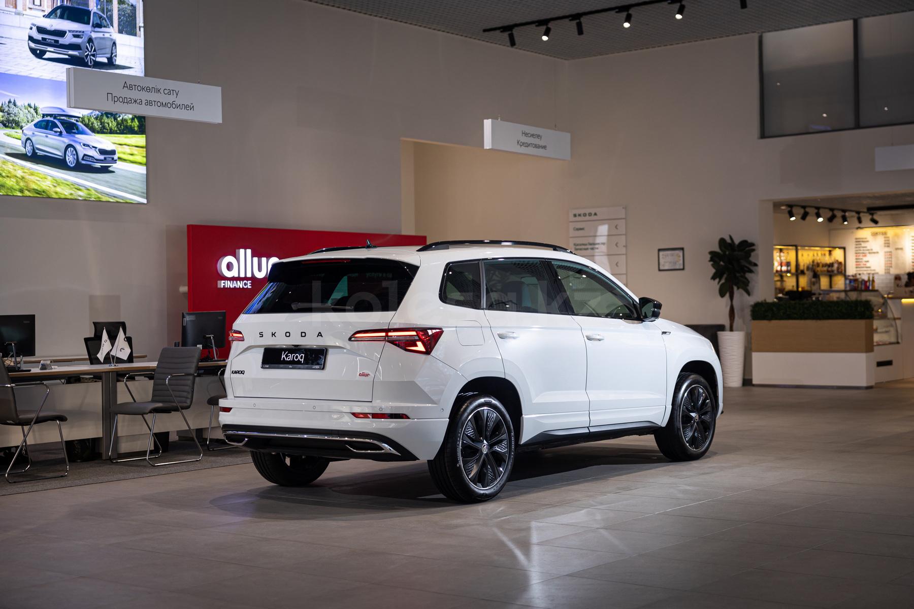 Skoda Karoq SUV 2021 - н.в. года от 15 990 000 тенге