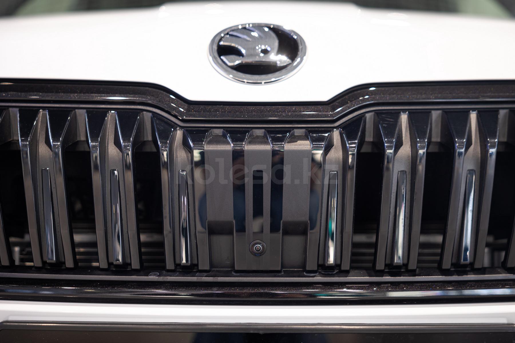 Skoda Karoq SUV 2021 - н.в. года от 15 990 000 тенге