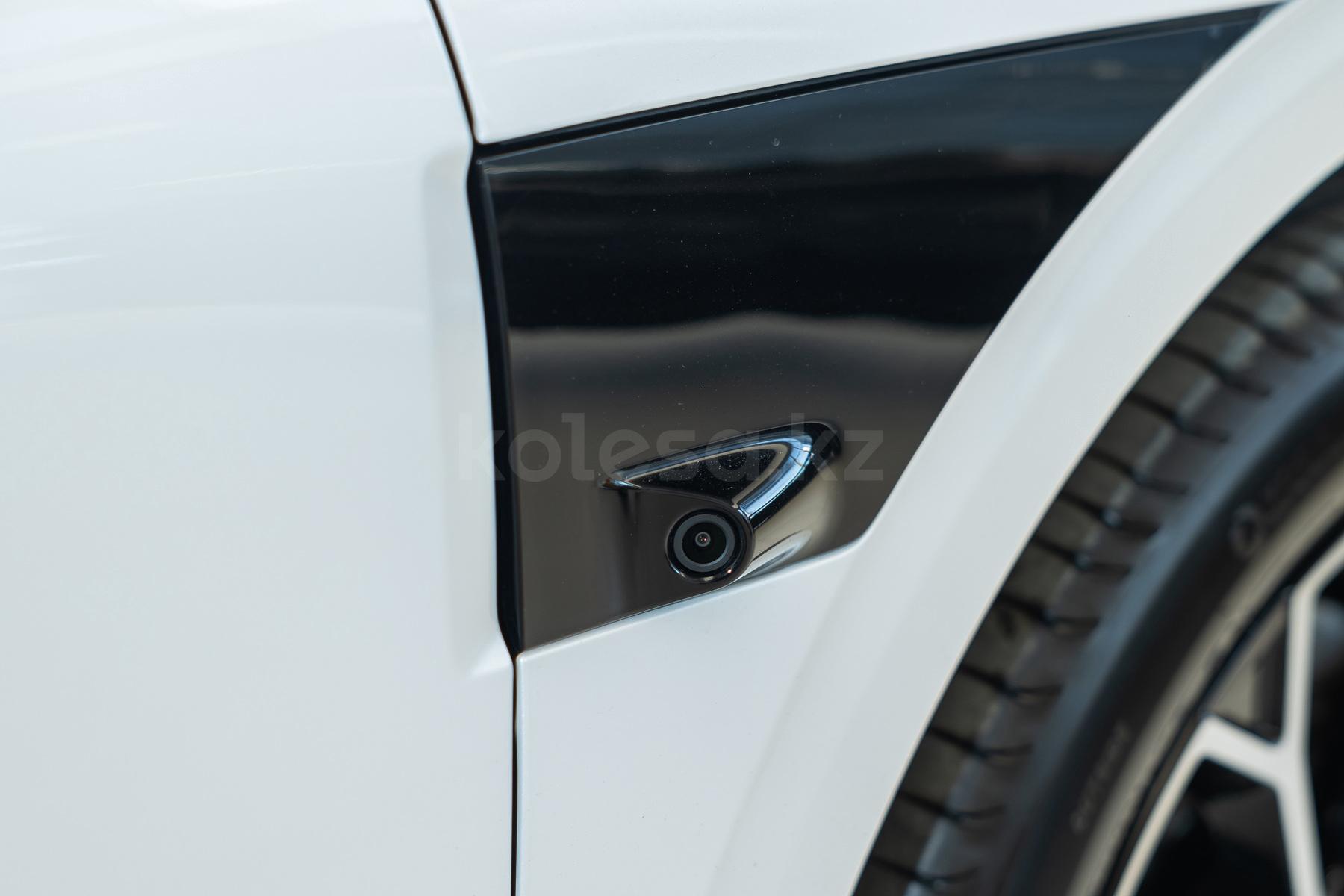 Zeekr 007 D 2023 - н.в. года от 17 490 000 тенге