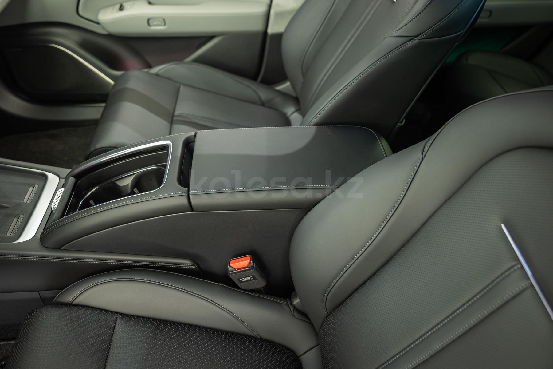 Zeekr 007 D 2023 - н.в. года от 17 490 000 тенге