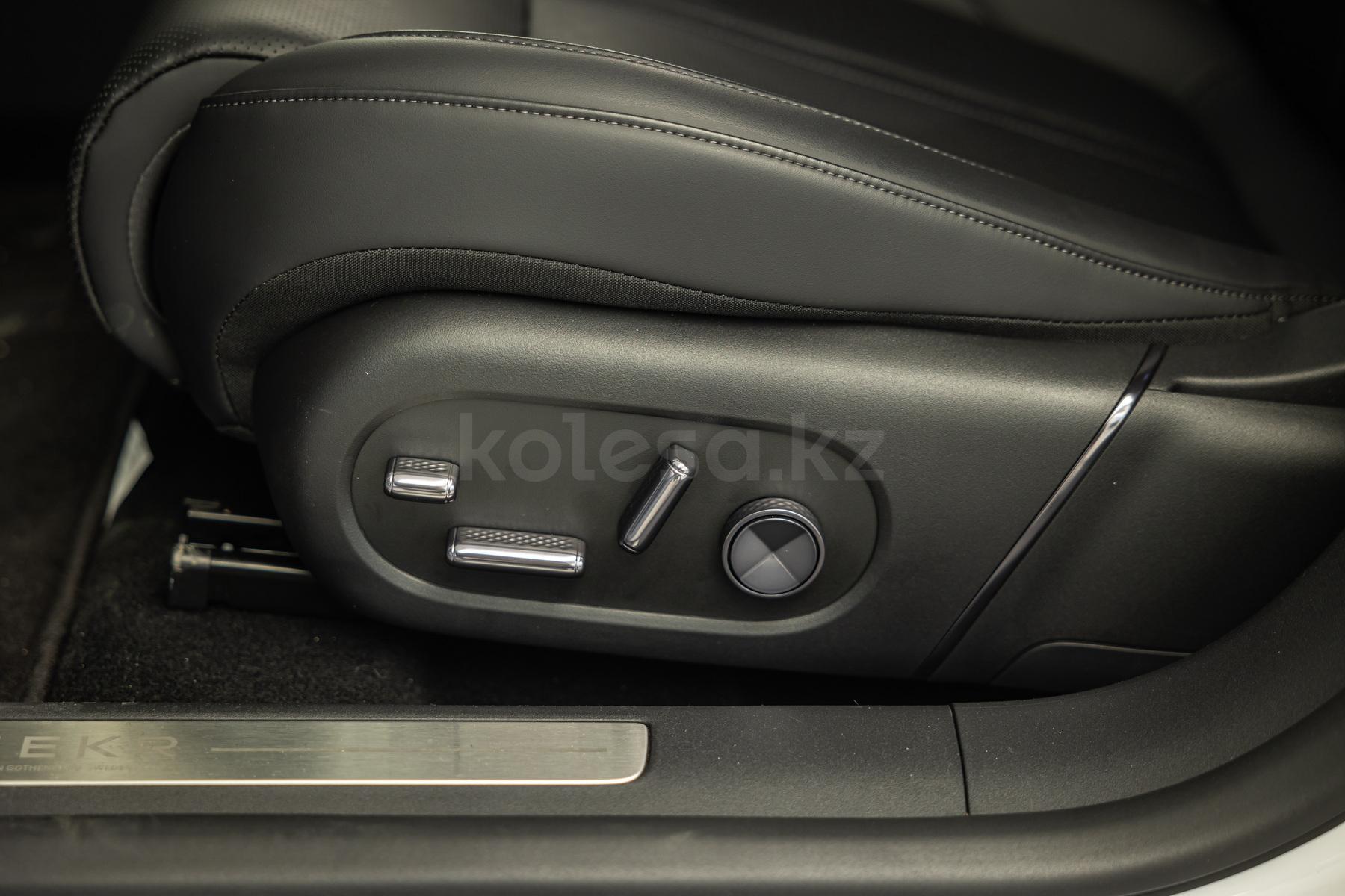 Zeekr 007 D 2023 - н.в. года от 17 490 000 тенге