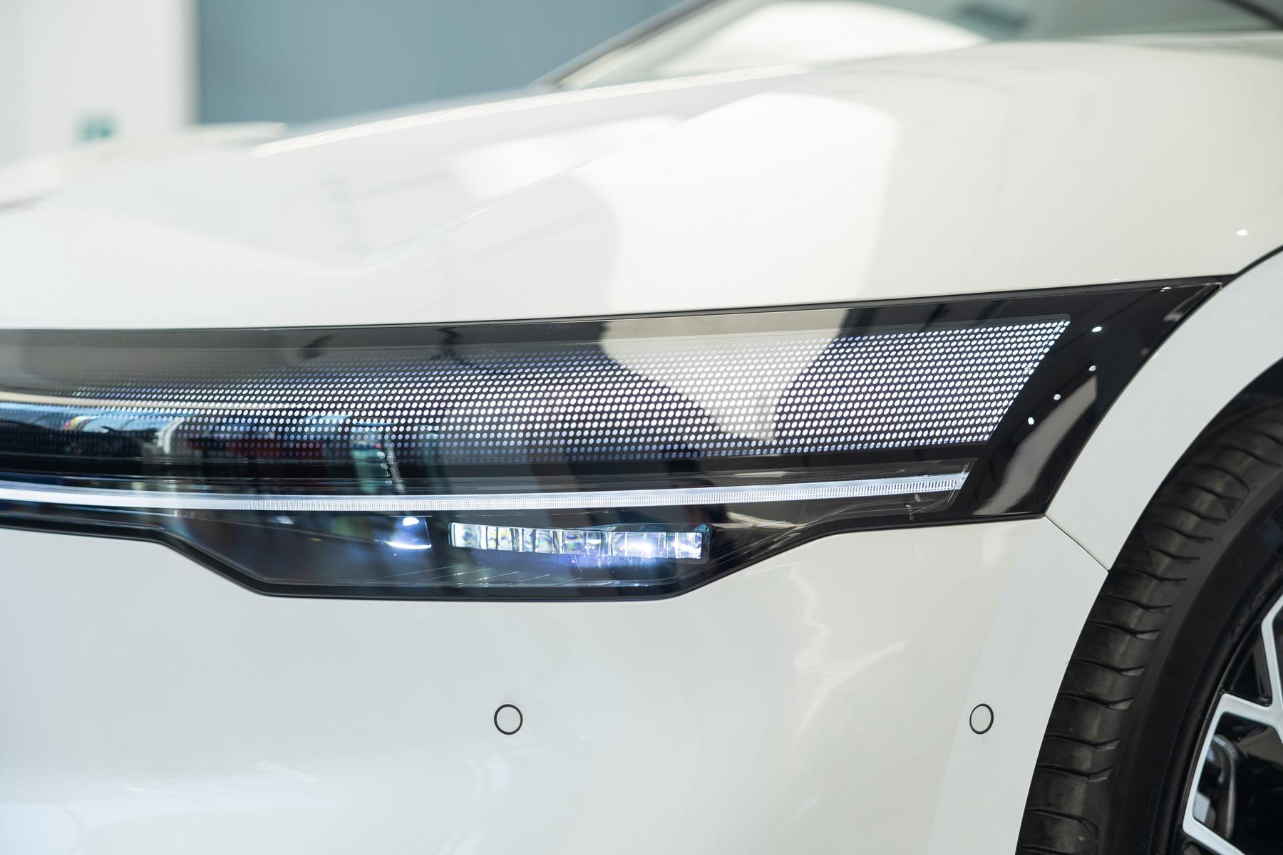 Zeekr 007 D 2023 - н.в. года от 17 490 000 тенге