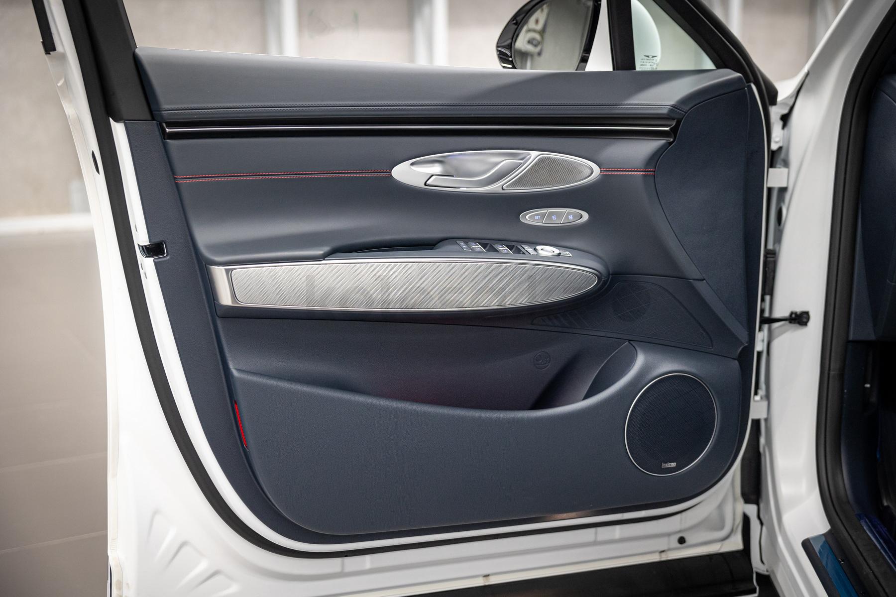 Genesis GV70 SUV 2020 - н.в. года от 35 475 197 тенге