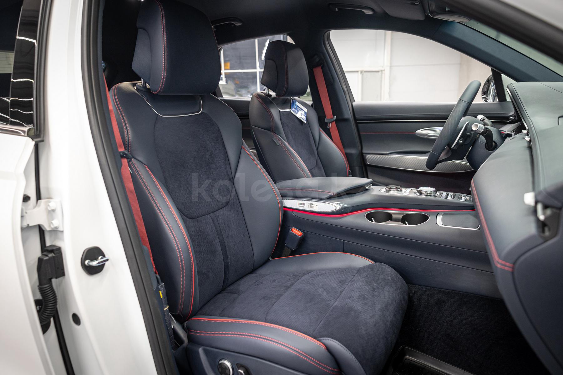 Genesis GV70 SUV 2020 - н.в. года от 35 475 197 тенге