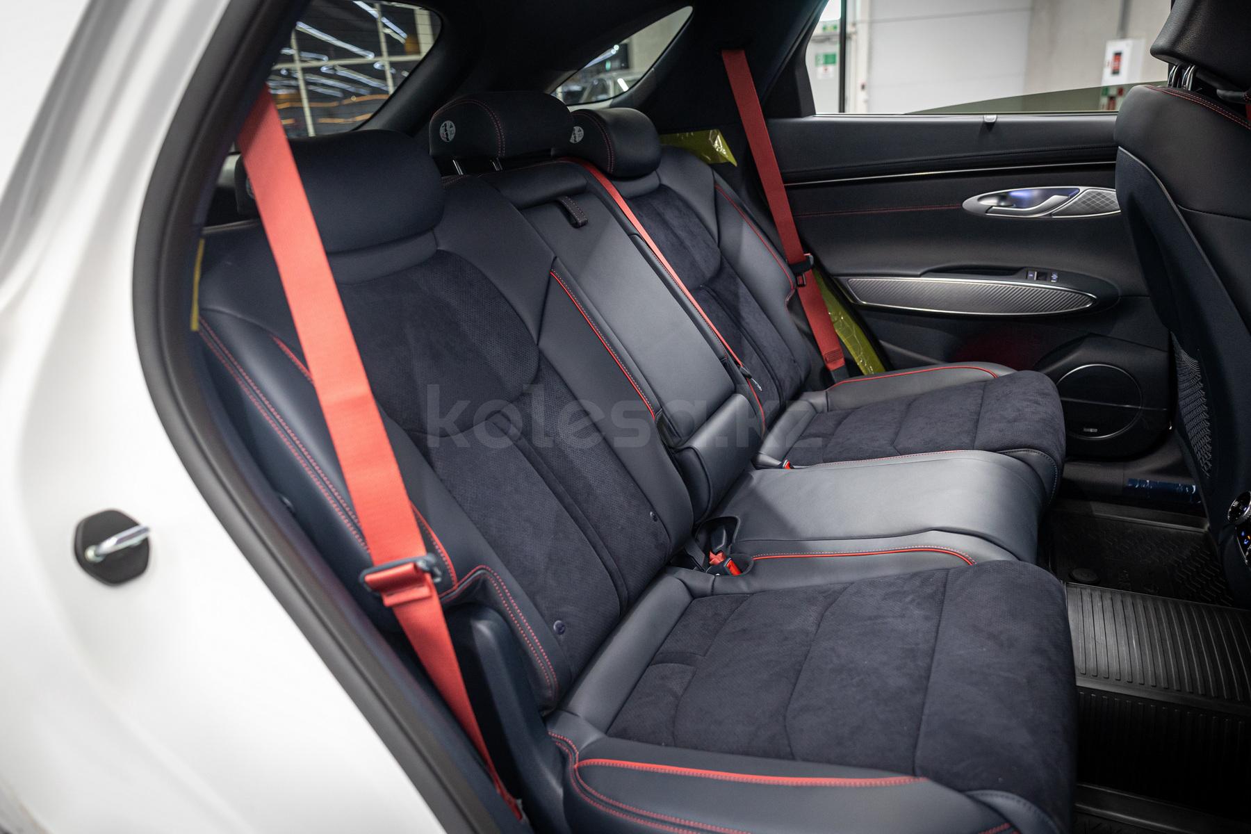 Genesis GV70 SUV 2020 - н.в. года от 35 475 197 тенге