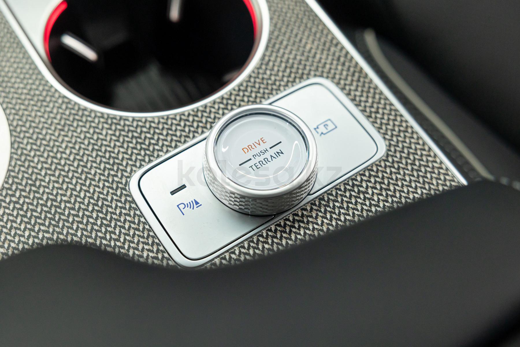 Genesis GV80 SUV 2020 - н.в. года от 37 500 000 тенге