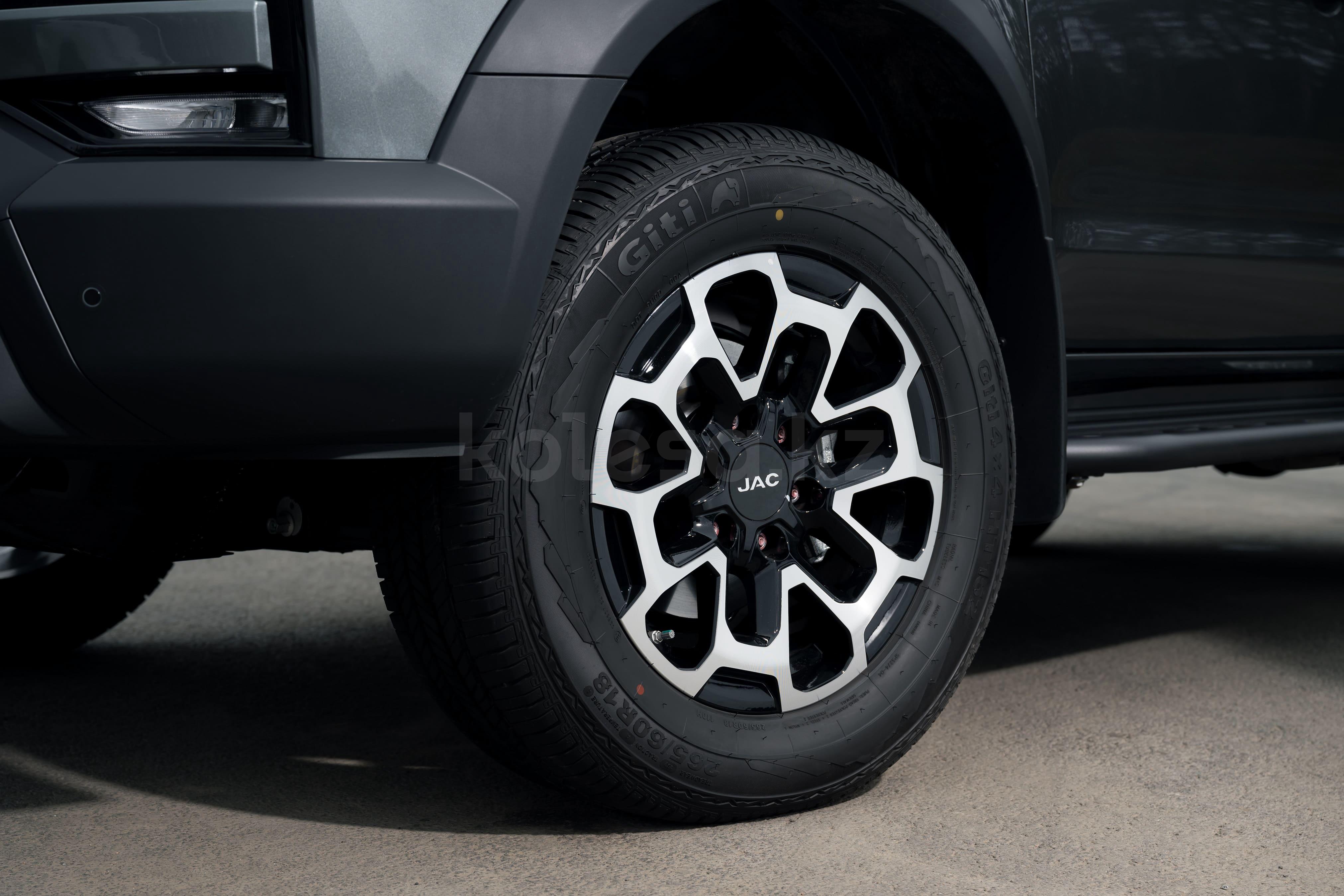 JAC T9 SUV 2020 - н.в. года от 16 490 000 тенге