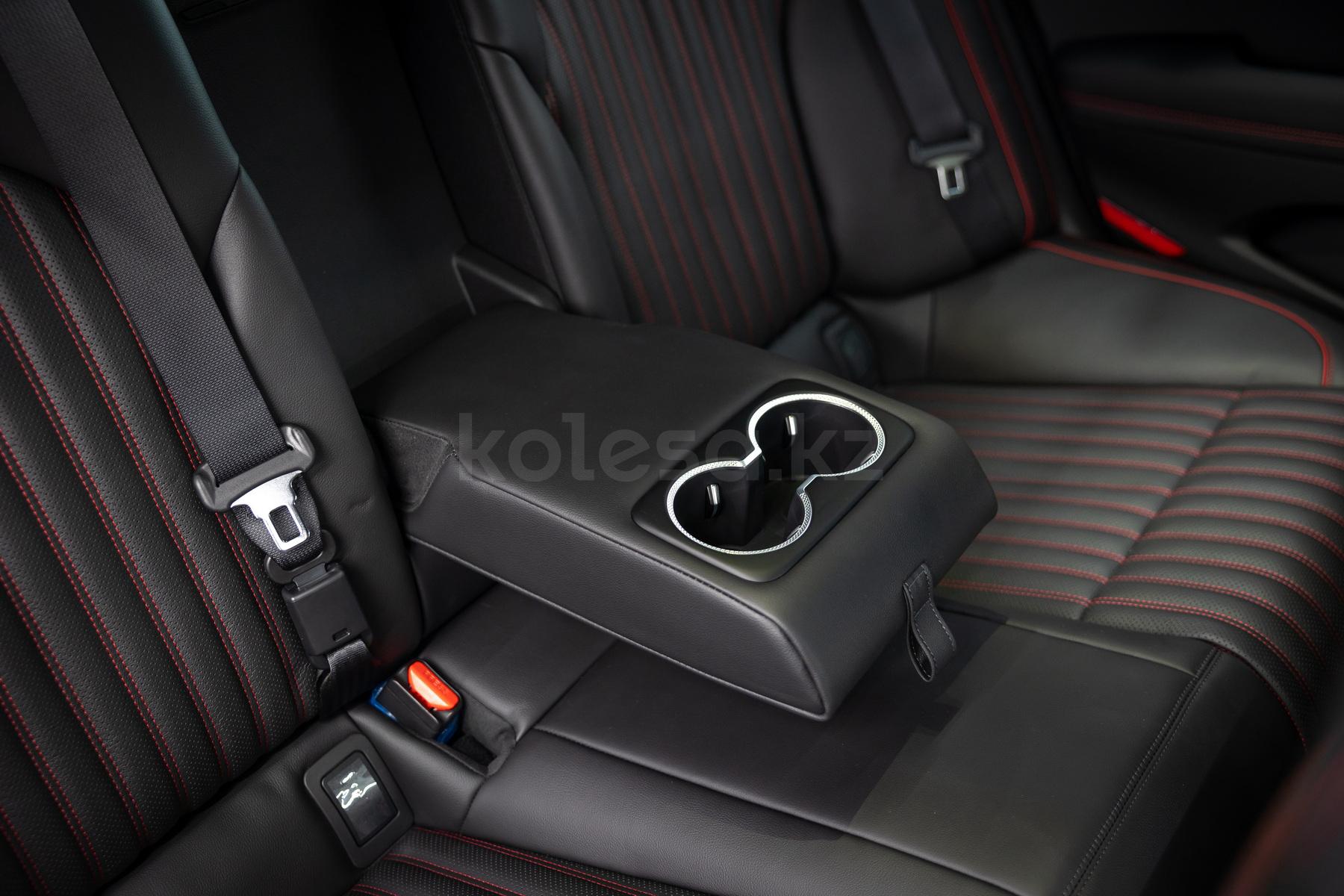 Genesis G70 D 2020 - н.в. года от 28 065 000 тенге