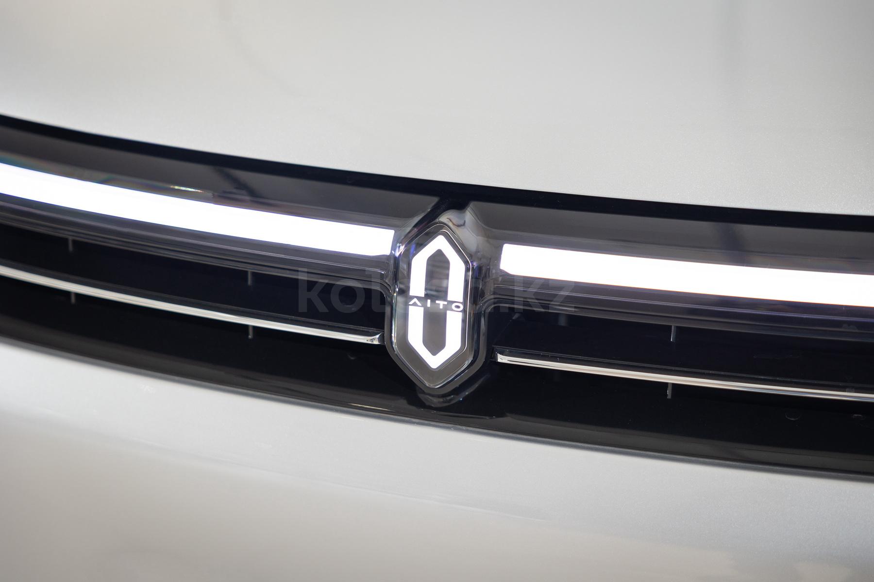 AITO M7 SUV 2022 - н.в. года от 22 300 000 тенге