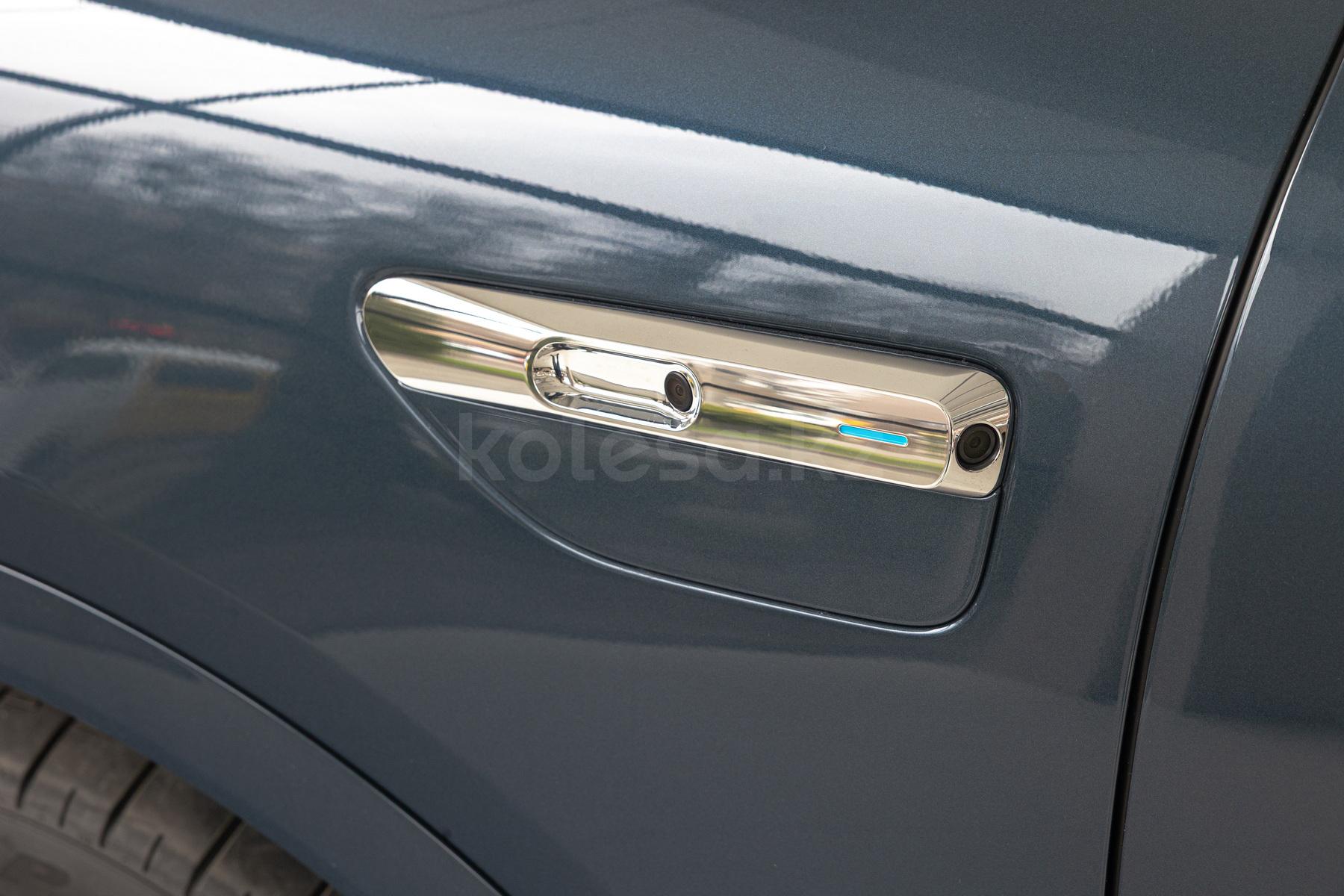 AITO M9 SUV 2023 - н.в. года от 39 000 000 тенге