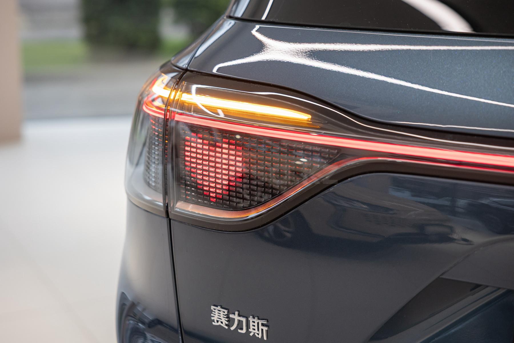 AITO M9 SUV 2023 - н.в. года от 39 000 000 тенге