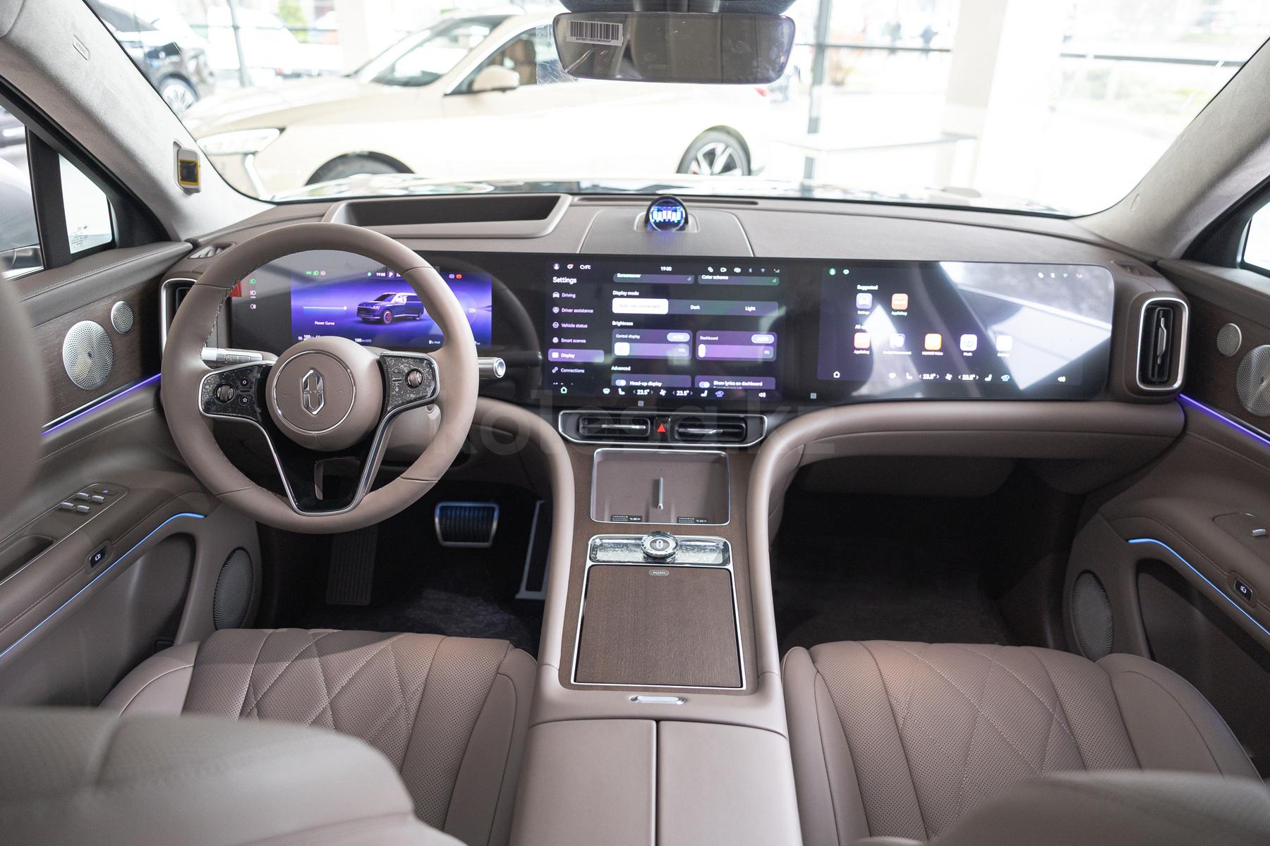 AITO M9 SUV 2023 - н.в. года от 39 000 000 тенге