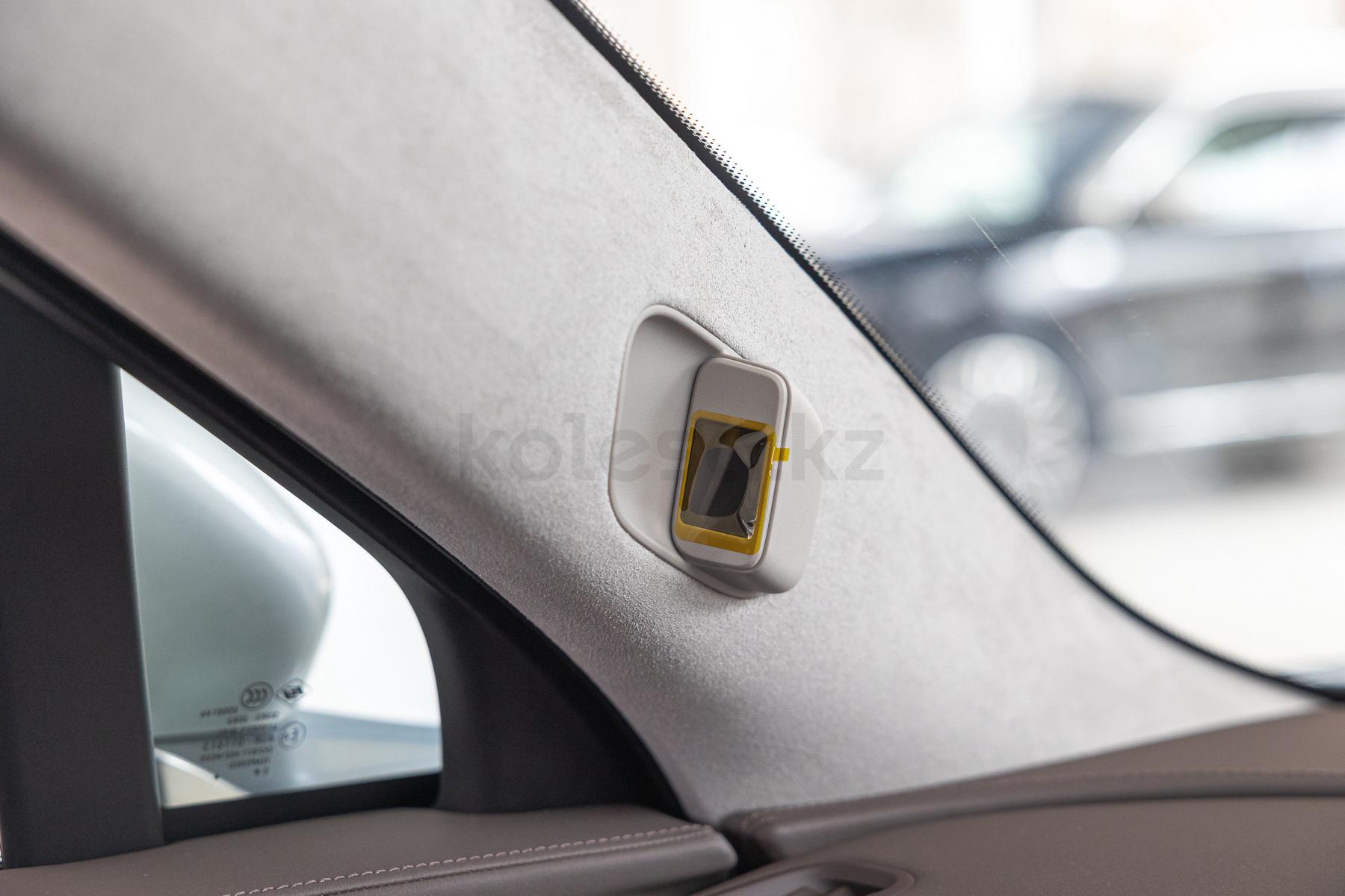 AITO M9 SUV 2023 - н.в. года от 39 000 000 тенге