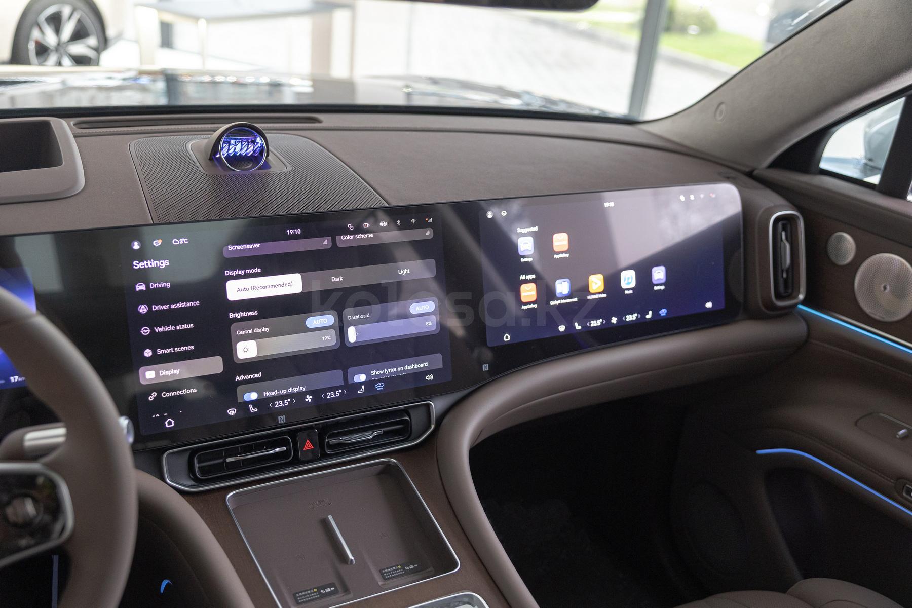 AITO M9 SUV 2023 - н.в. года от 39 000 000 тенге