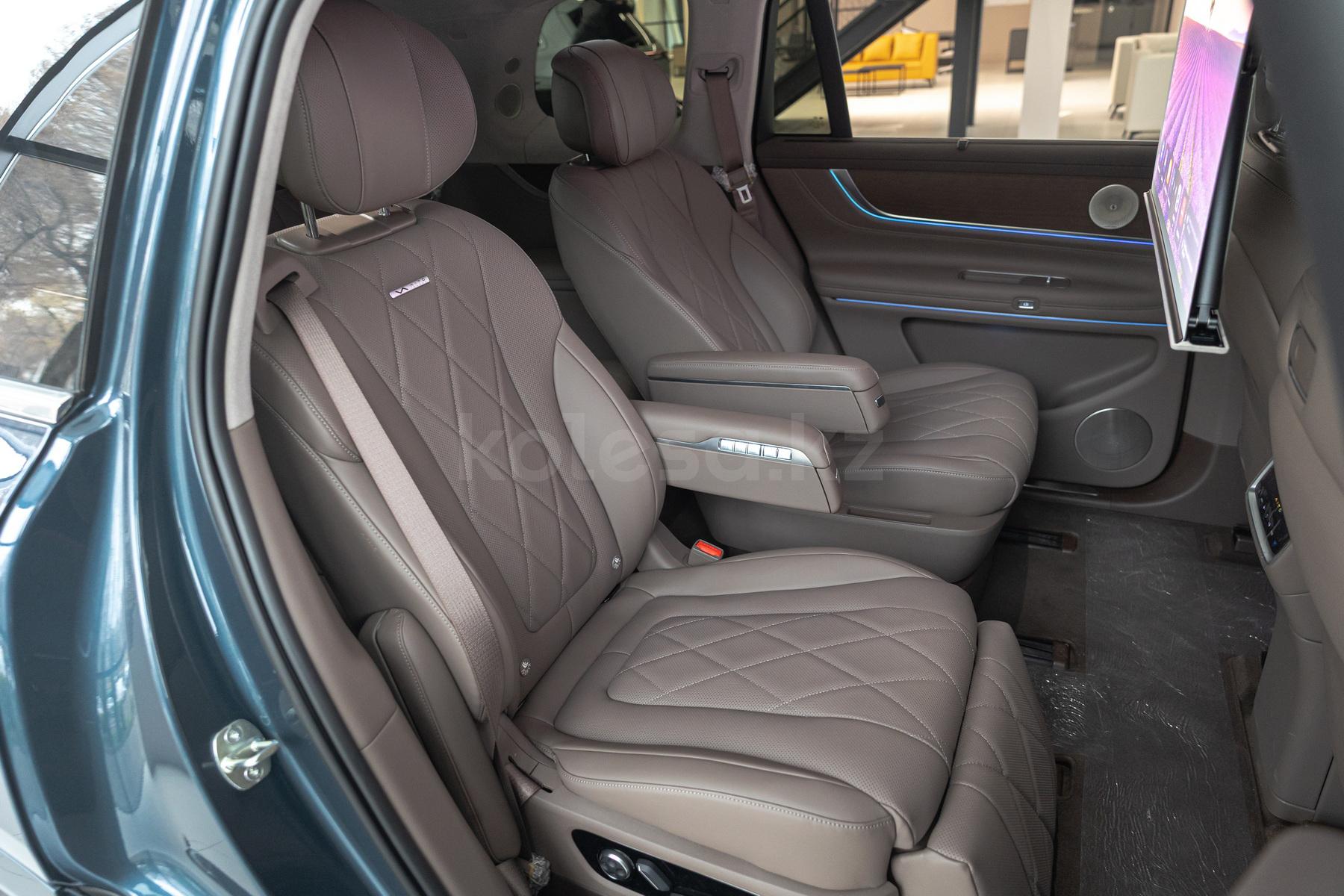 AITO M9 SUV 2023 - н.в. года от 39 000 000 тенге