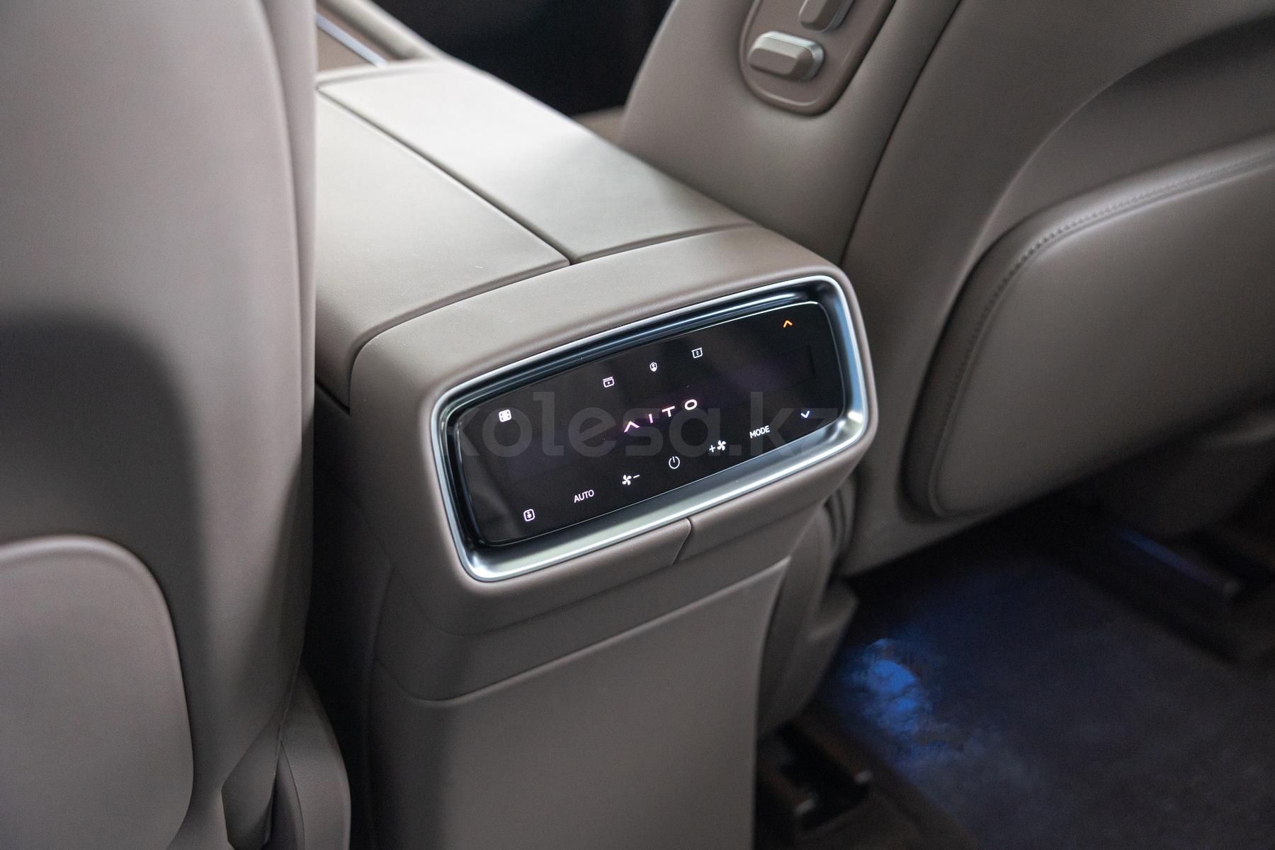 AITO M9 SUV 2023 - н.в. года от 39 000 000 тенге