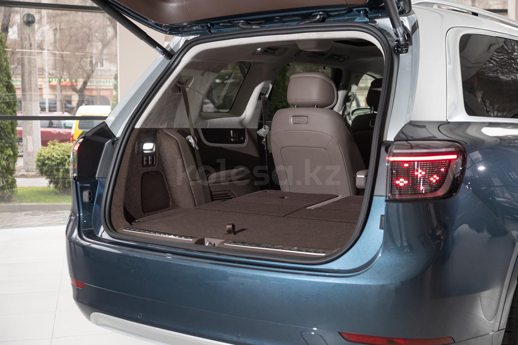 AITO M9 SUV 2023 - н.в. года от 39 000 000 тенге