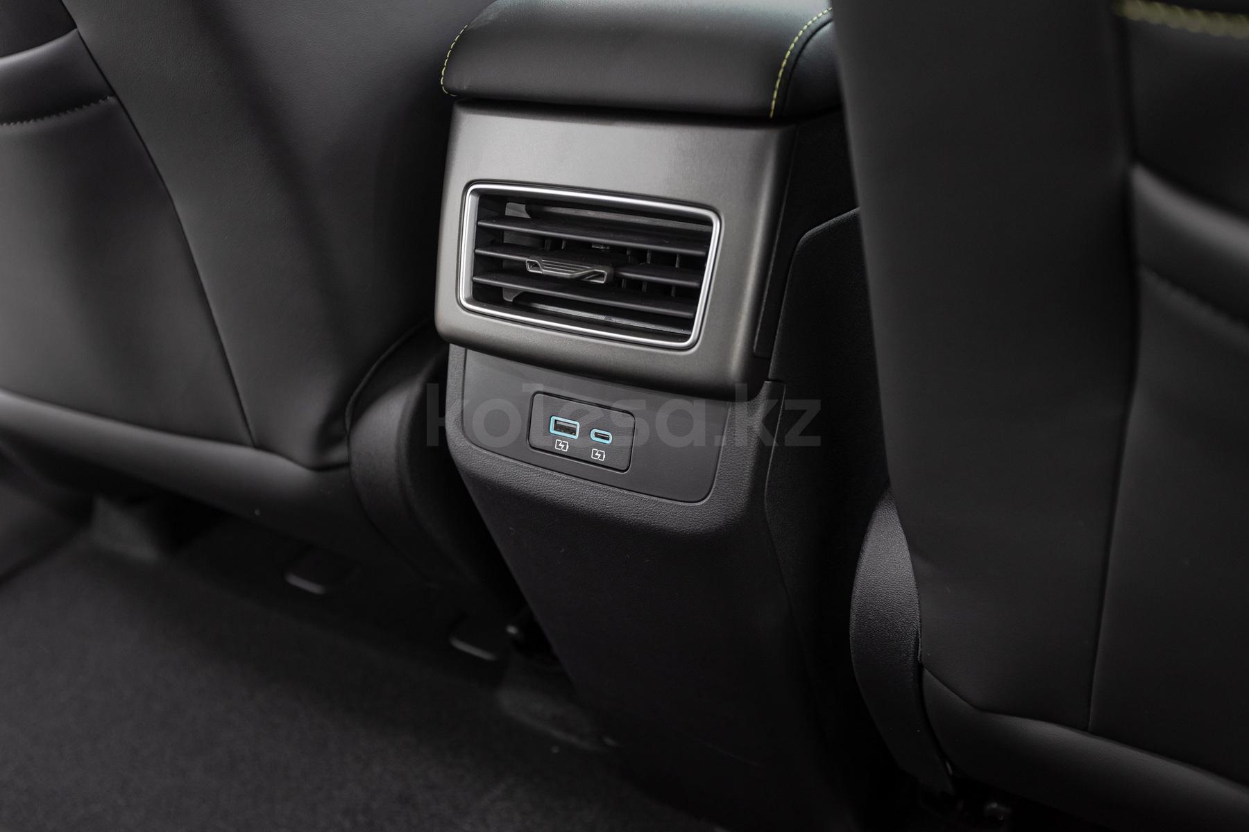 BYD Yuan Up SUV 2024 - н.в. года от 7 550 000 тенге