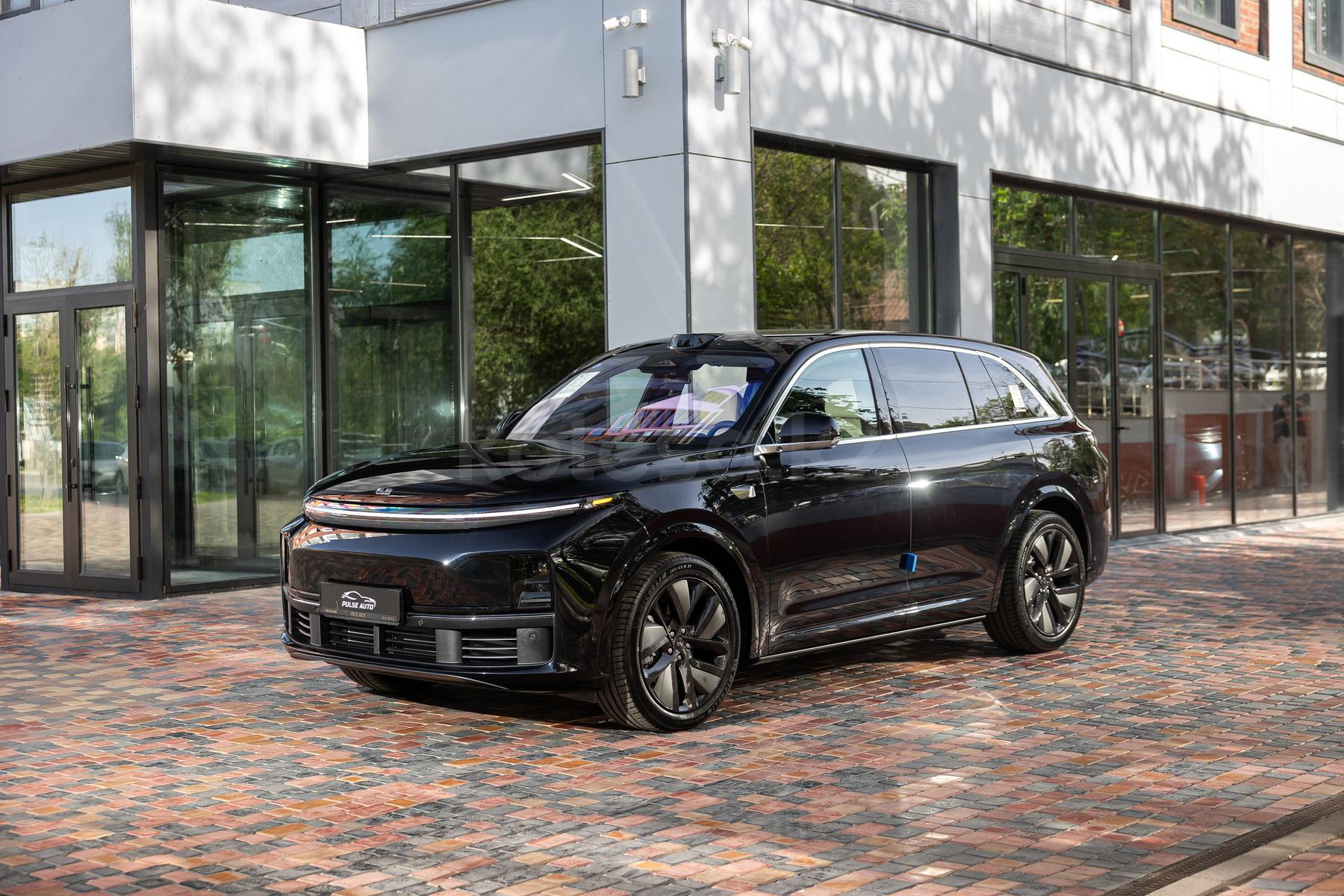 Li L7 SUV 2022 - н.в. года от 21 200 000 тенге