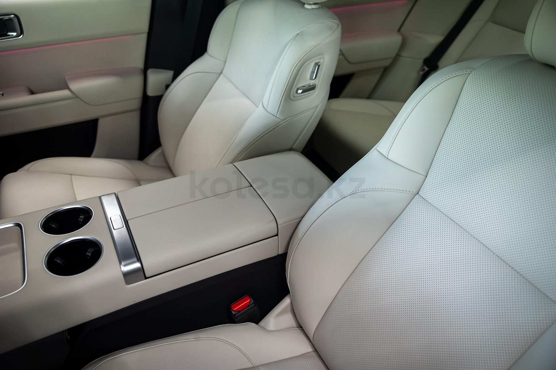 Li L7 SUV 2022 - н.в. года от 21 200 000 тенге