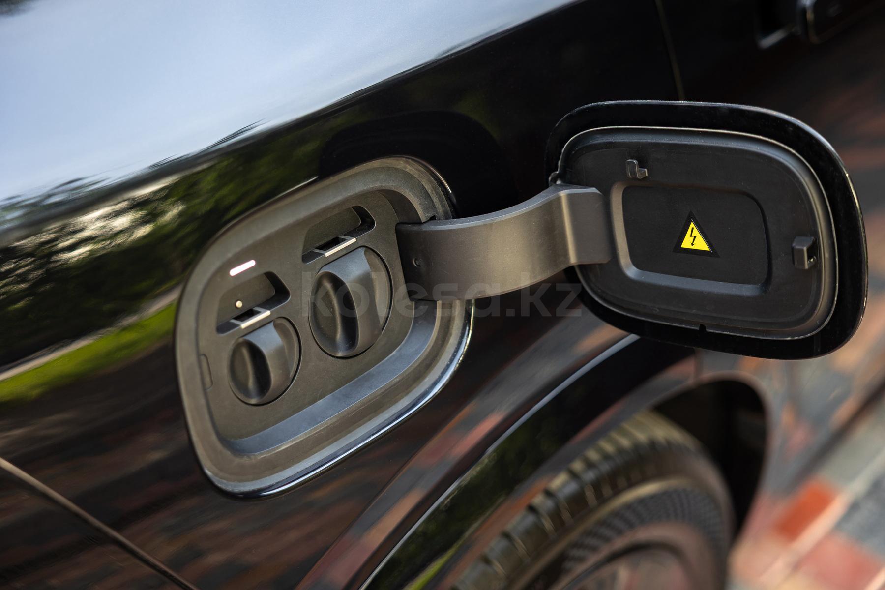 Li L7 SUV 2022 - н.в. года от 21 200 000 тенге