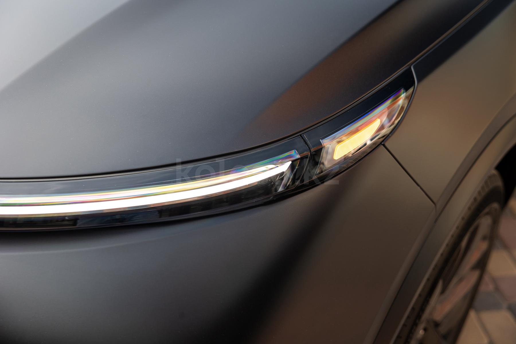 Li L9 SUV 2022 - н.в. года от 27 000 000 тенге