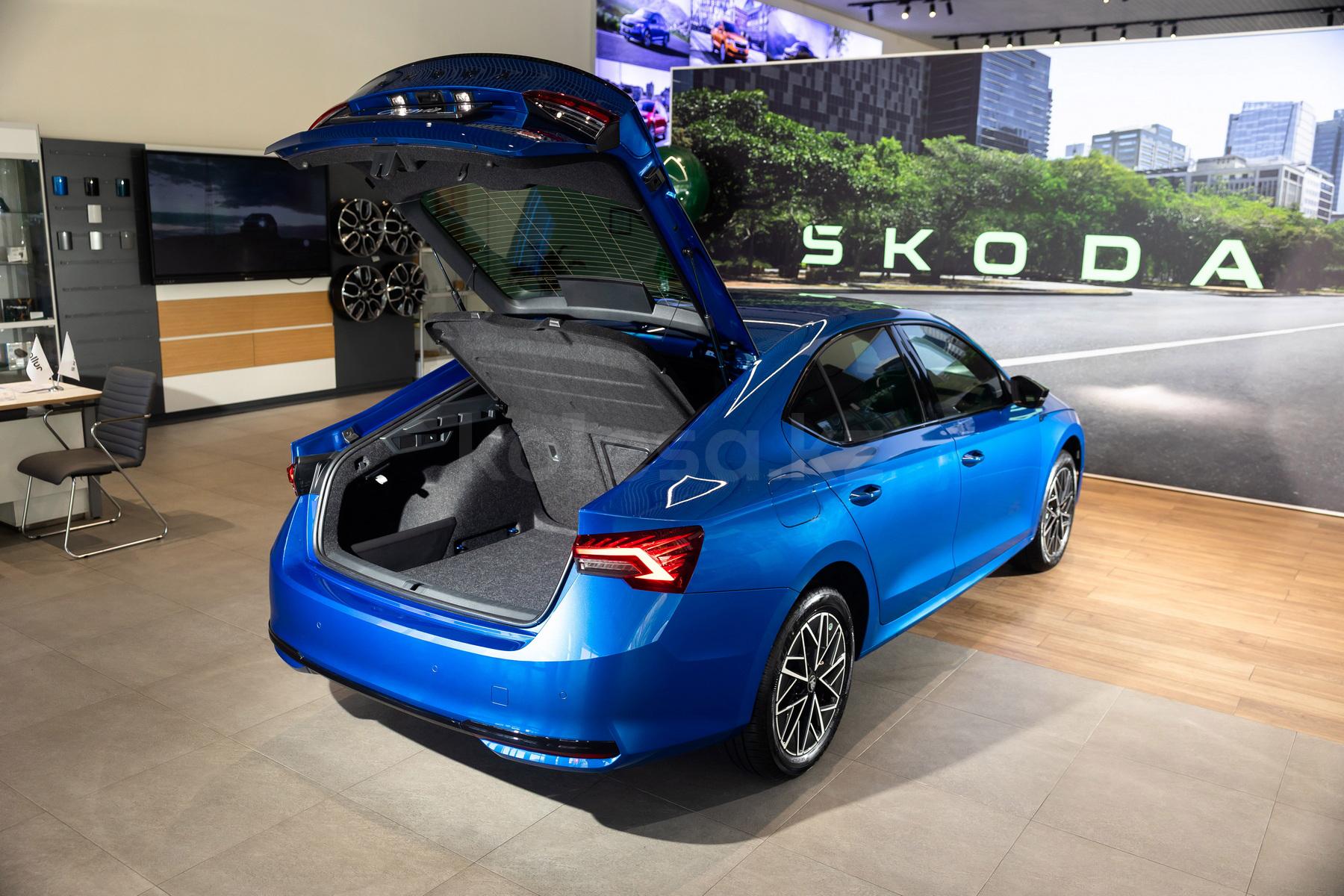 Skoda Octavia C 2024 - н.в. года от 14 990 000 тенге