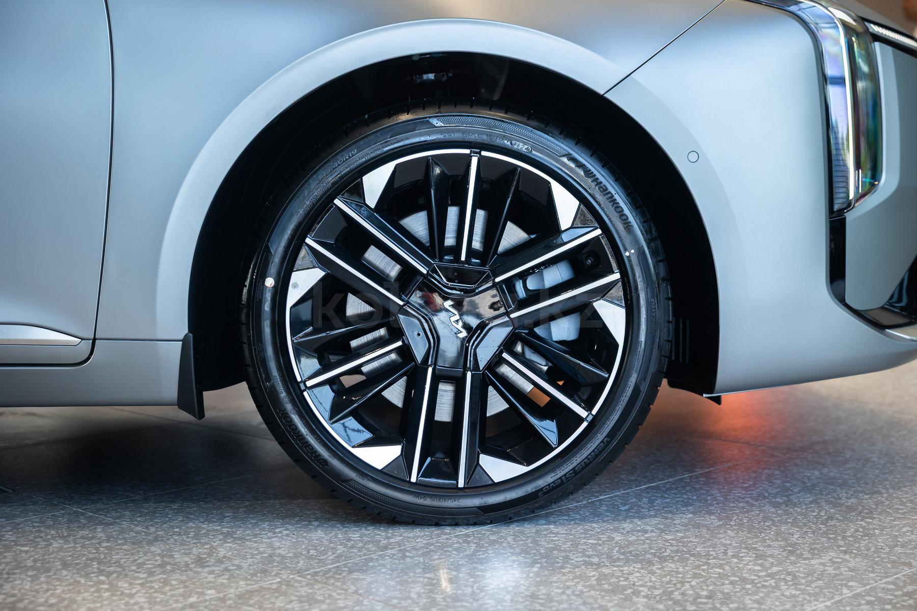 Kia K8 F 2024 - н.в. года от 27 490 000 тенге