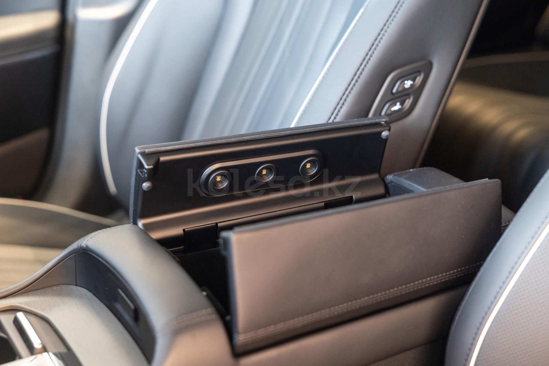 Kia K8 F 2024 - н.в. года от 27 490 000 тенге