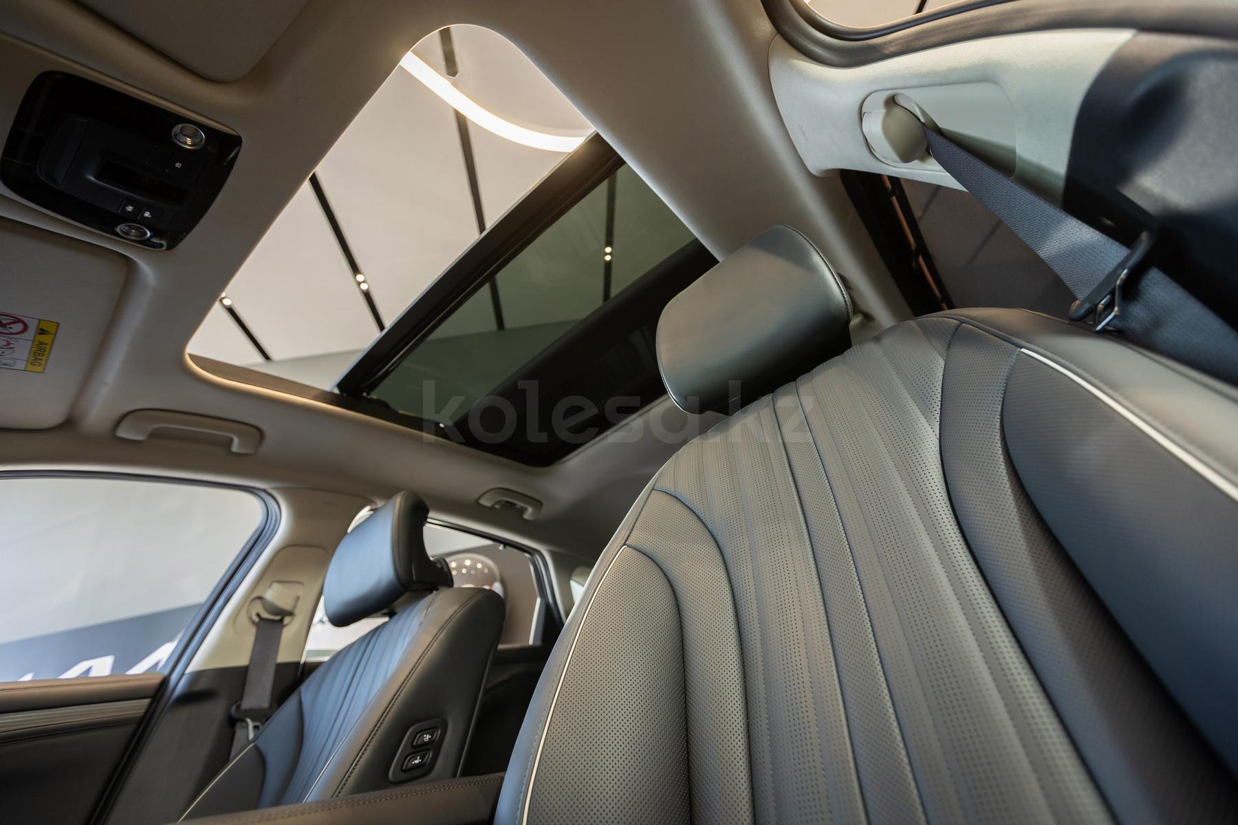 Kia K8 F 2024 - н.в. года от 27 490 000 тенге