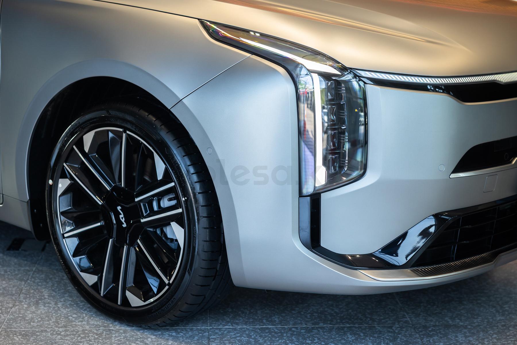 Kia K8 F 2024 - н.в. года от 27 490 000 тенге