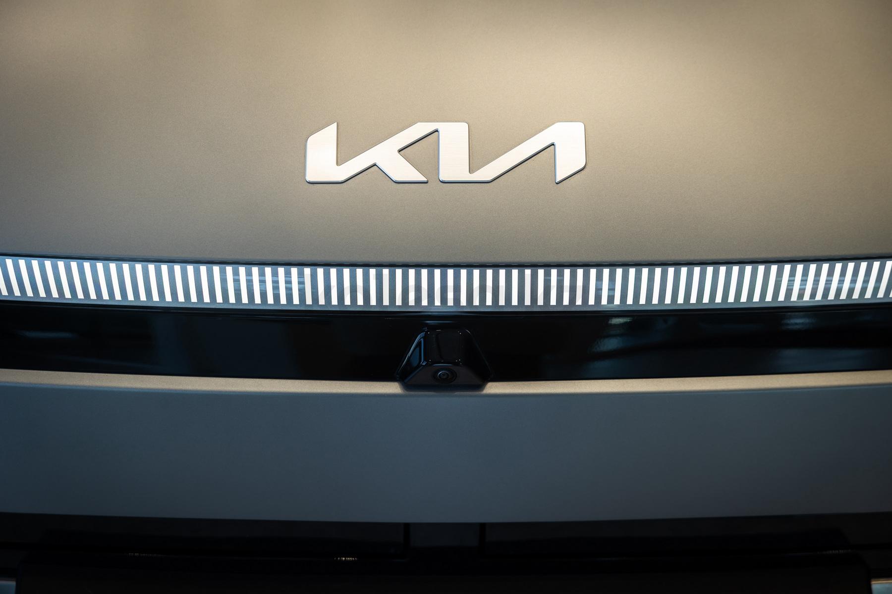 Kia K8 F 2024 - н.в. года от 27 490 000 тенге