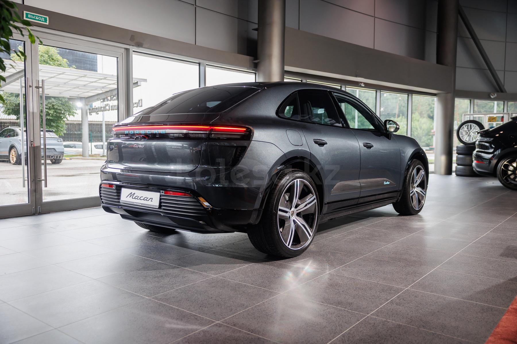 Porsche Macan EV SUV 2024 - н.в. года от 63 000 000 тенге