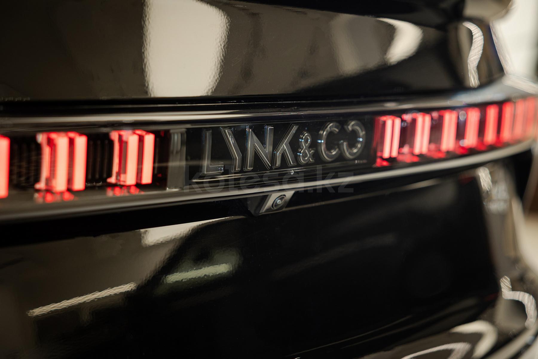 Lynk & Co 03 C 2022 - н.в. года от 13 790 000 тенге