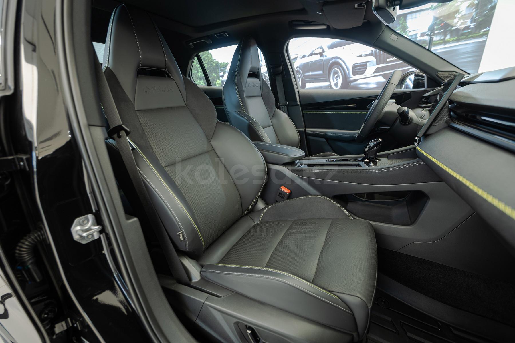 Lynk & Co 03 C 2022 - н.в. года от 13 790 000 тенге