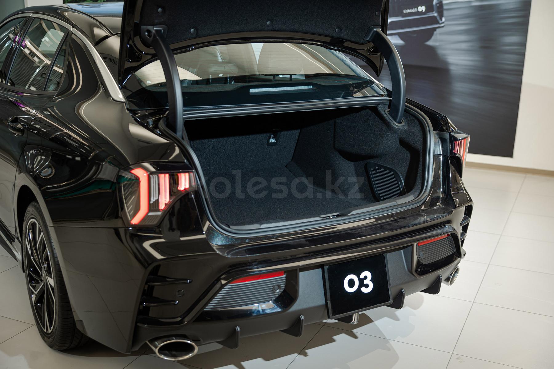 Lynk & Co 03 C 2022 - н.в. года от 13 790 000 тенге